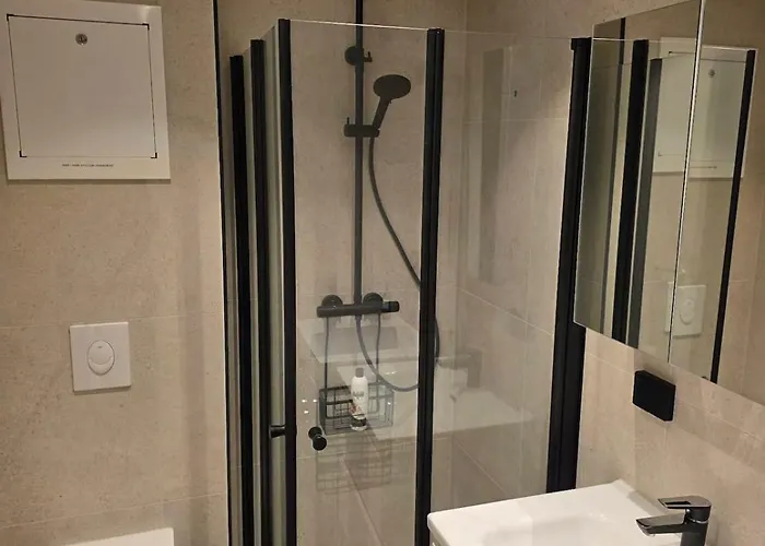 Cozy Corner - Vest *